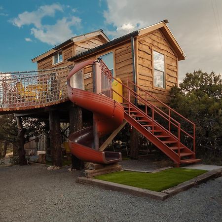 فيلا Crows Nest Treehouse At El Mstico Ranch Nogal المظهر الخارجي الصورة